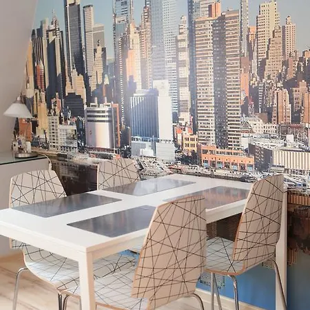 Lägenhet Super-apartamenty Center Poznań